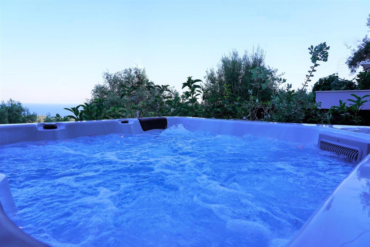 Moonlight Suites Parga Exterior foto